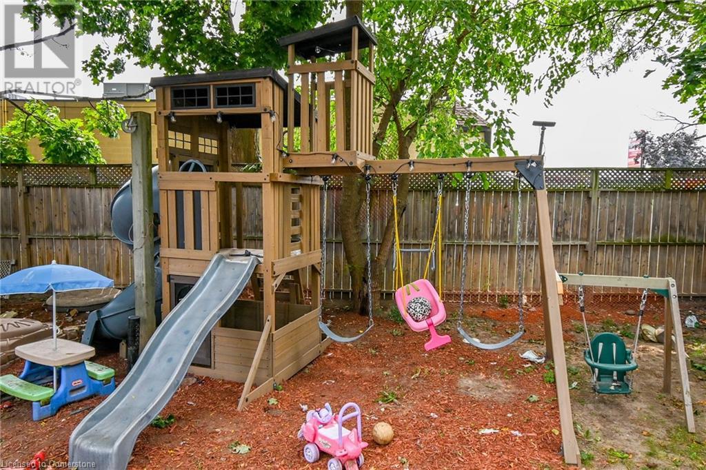 2 1/2 Leaside Drive, St. Catharines, Ontario  L2M 4G5 - Photo 39 - 40661356