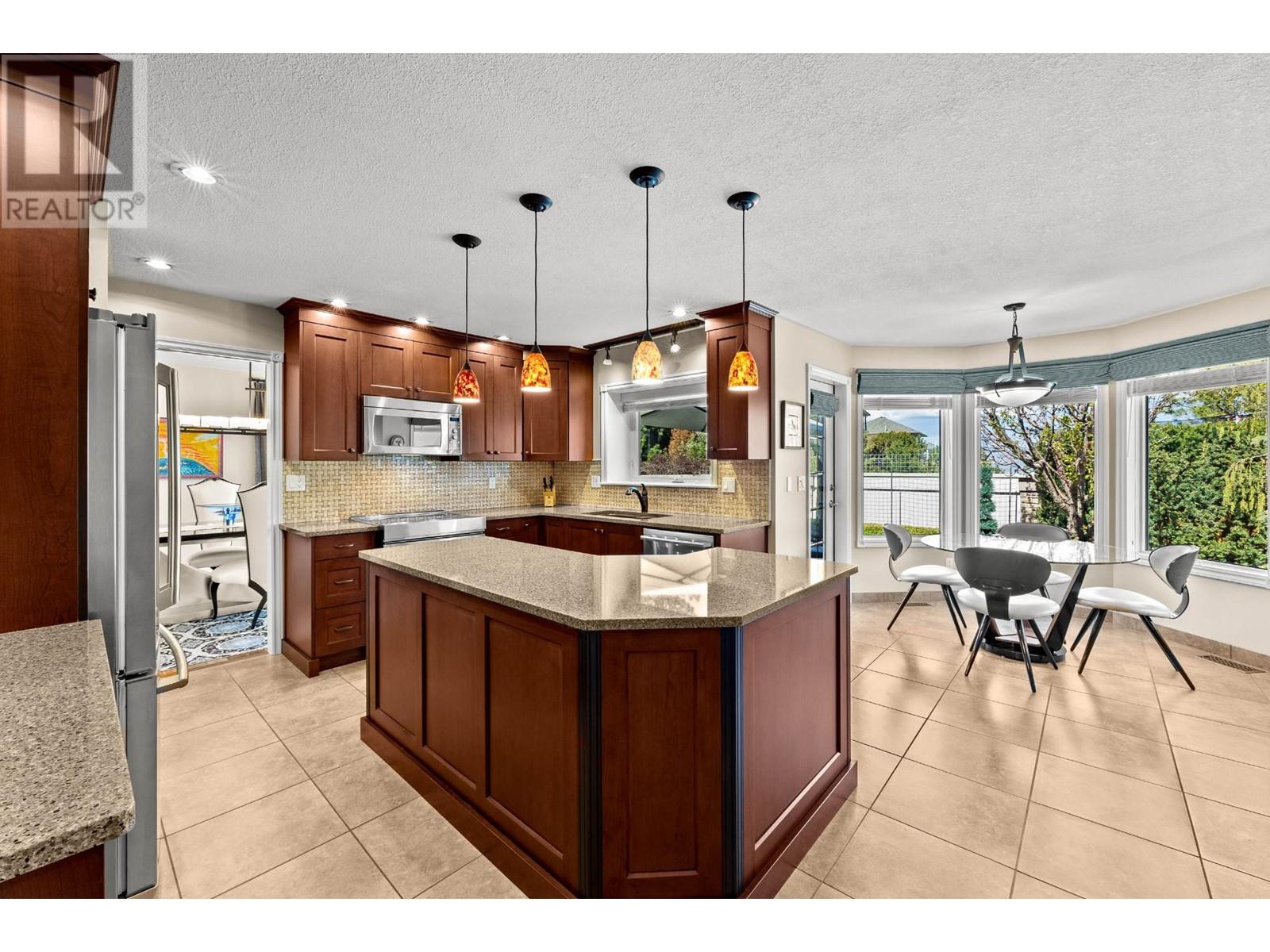 189 Trophy Crt, Kamloops, British Columbia   - Photo 3 - 181339