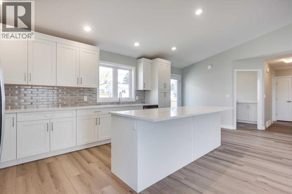 2 Evron Place, Trochu, Alberta  T0M 2C0 - Photo 16 - A2150555