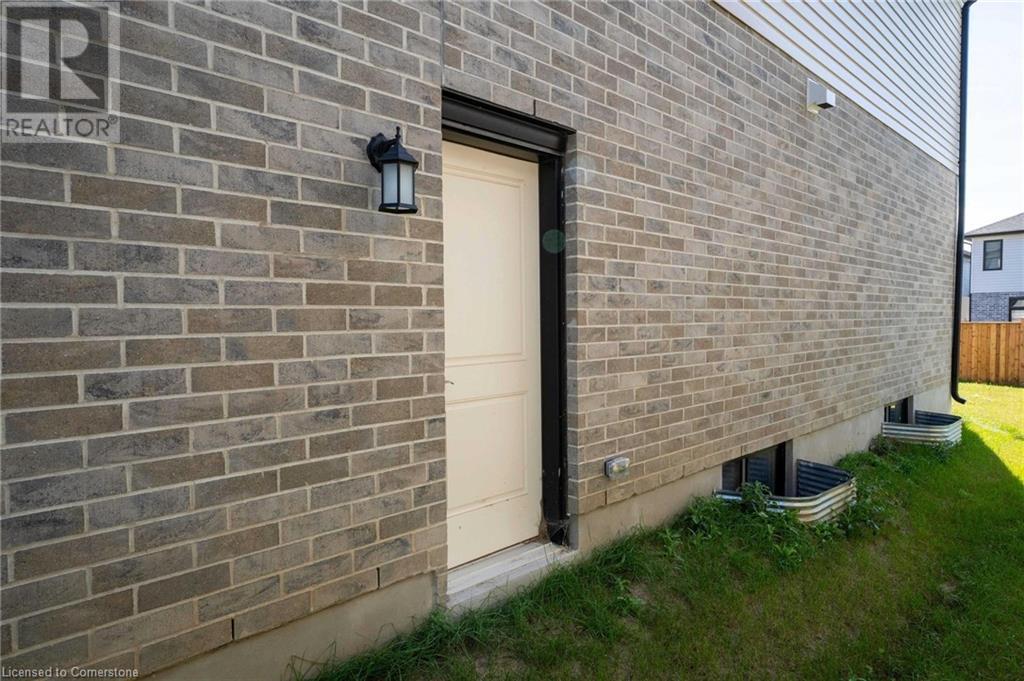 3860 Big Leaf Trail, London, Ontario  N6P 0K1 - Photo 38 - 40661090