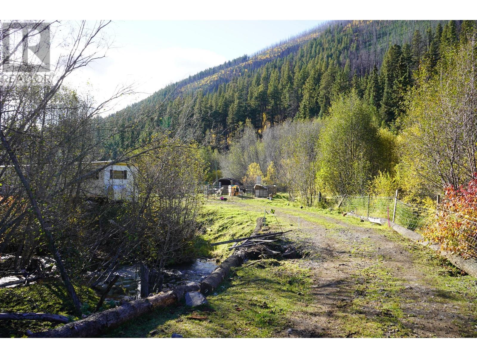 6881 Jesmond Rd, Clinton, British Columbia  V0K 1K0 - Photo 19 - 181335