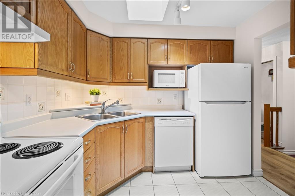 810 Golf Links Road Unit# 20, Ancaster, Ontario L9K 1J7 - Photo 11 - 40659683