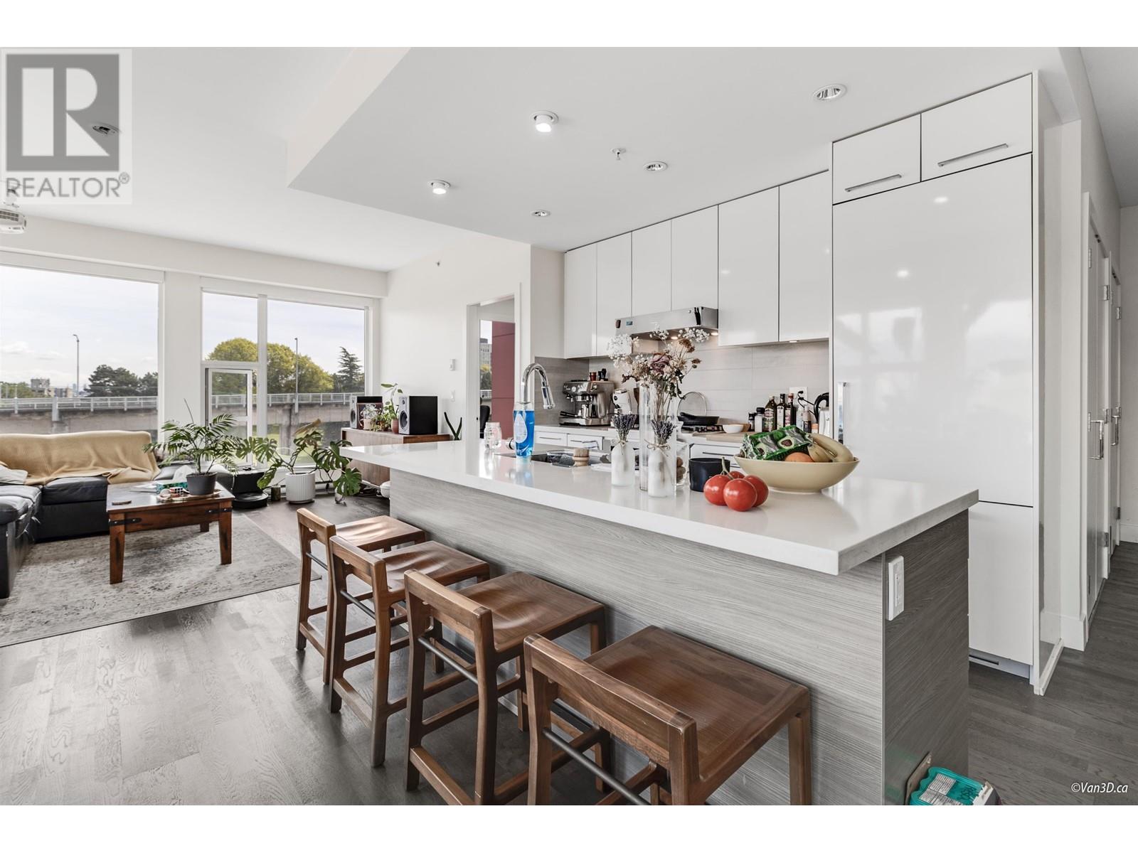403 1628 W 4th Avenue, Vancouver, British Columbia  V6J 0G6 - Photo 4 - R2934579