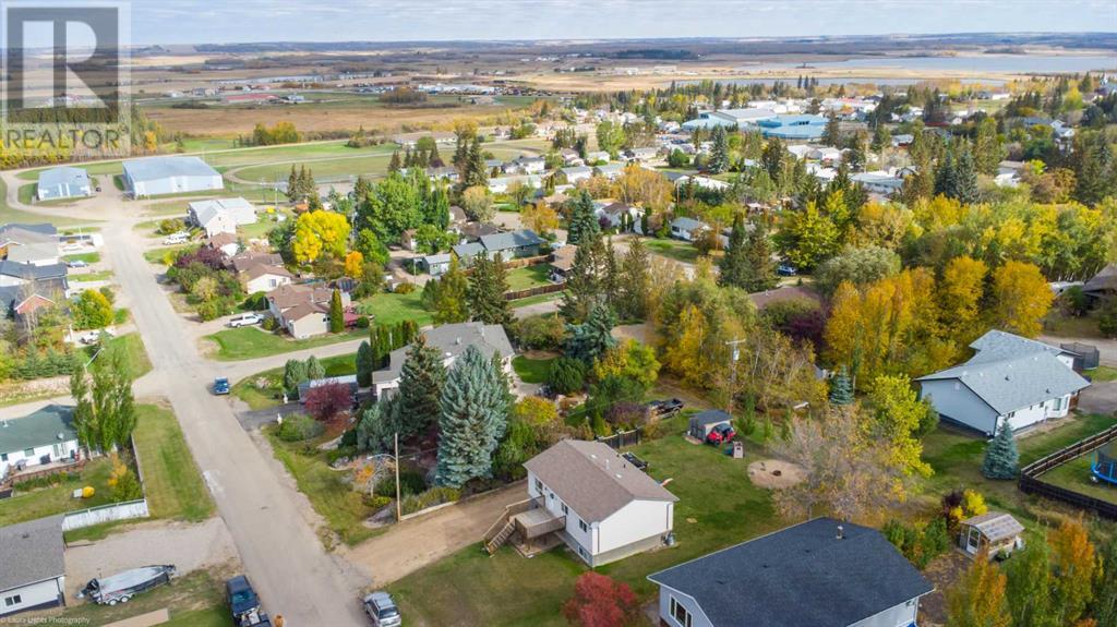 SK, 307 7 Avenue, paradise hill, Saskatchewan