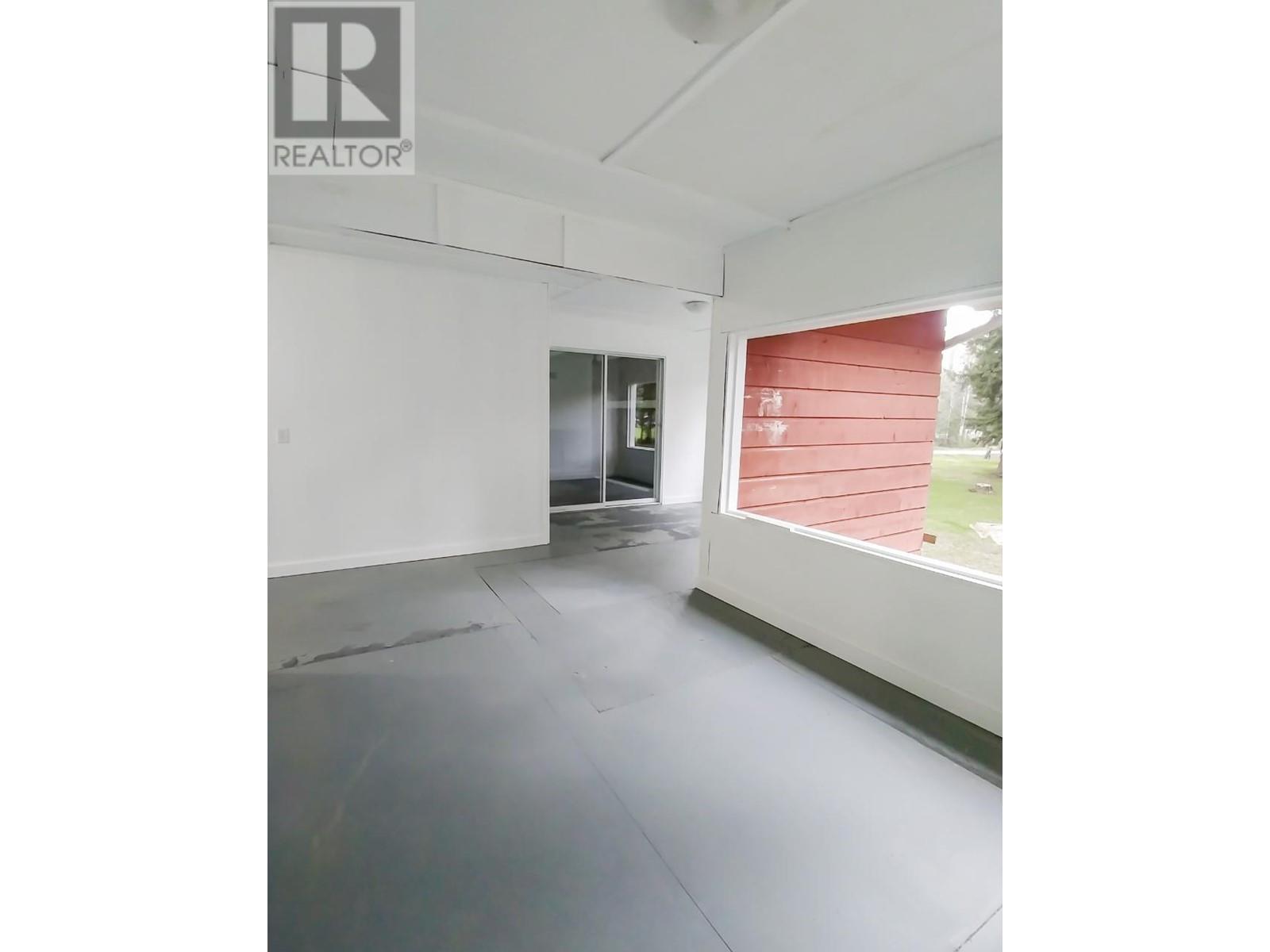 1129 Mountainview Road, Clearwater, British Columbia  V0E 1N1 - Photo 29 - 177965