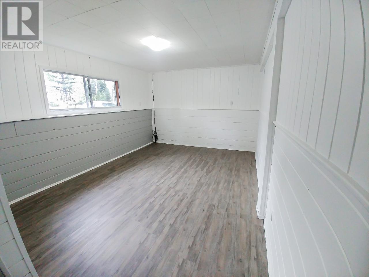 1129 Mountainview Road, Clearwater, British Columbia  V0E 1N1 - Photo 23 - 177965