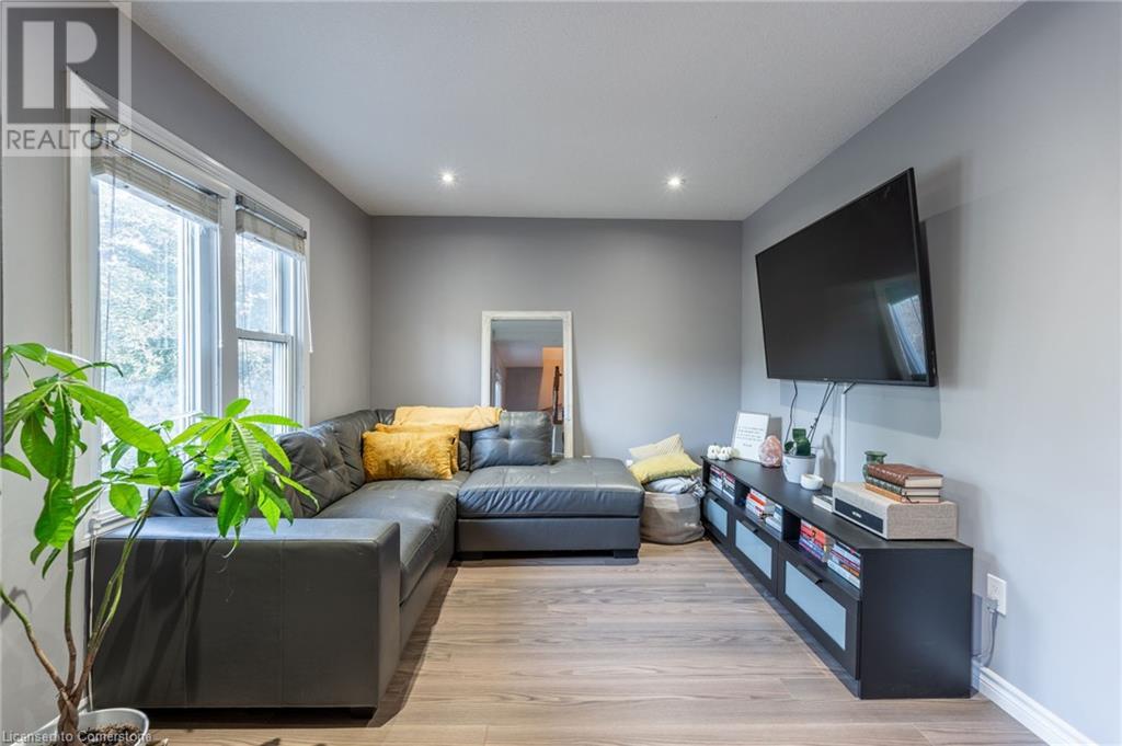 5 York Street, St. Catharines, Ontario  L2R 6B7 - Photo 10 - 40659885
