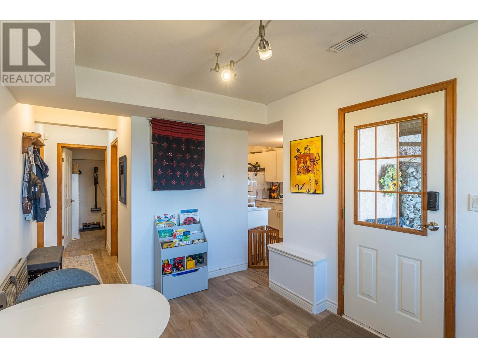 728 Chaparral Place, Kamloops, British Columbia  V2C 5W4 - Photo 28 - 181344