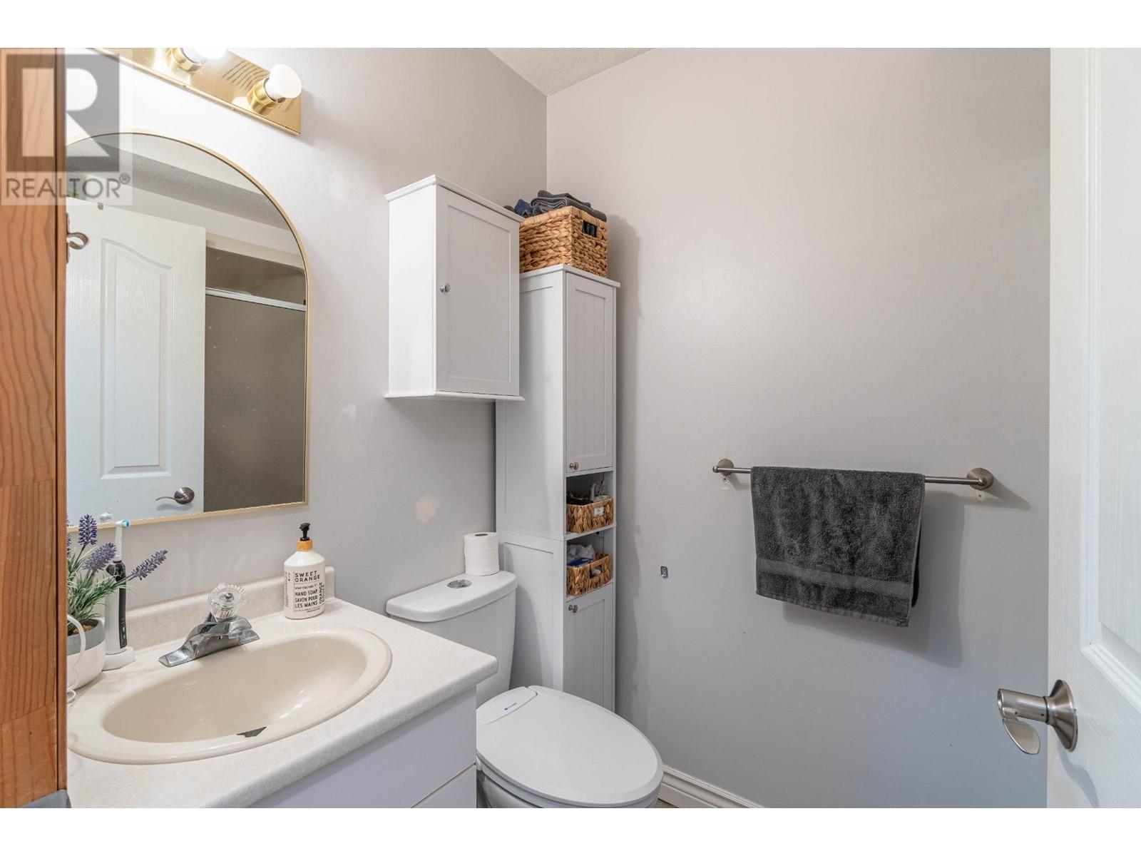 728 Chaparral Place, Kamloops, British Columbia  V2C 5W4 - Photo 32 - 181344