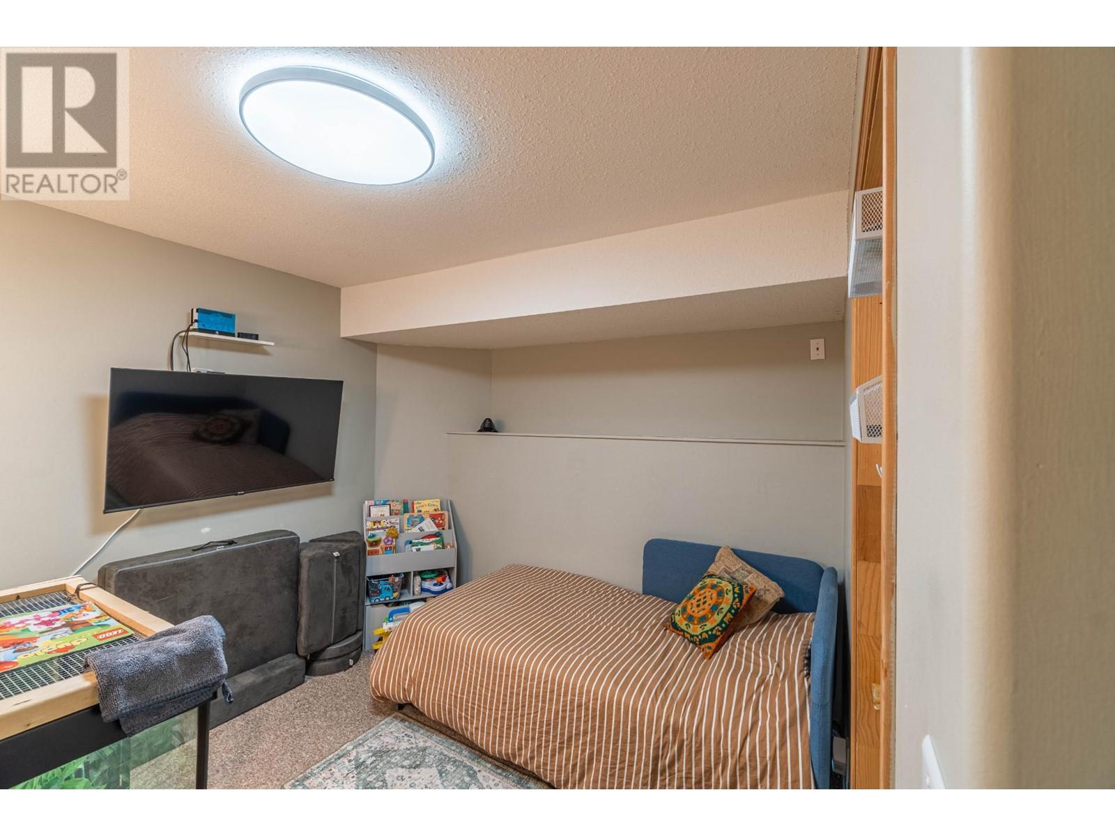 728 Chaparral Place, Kamloops, British Columbia  V2C 5W4 - Photo 36 - 181344