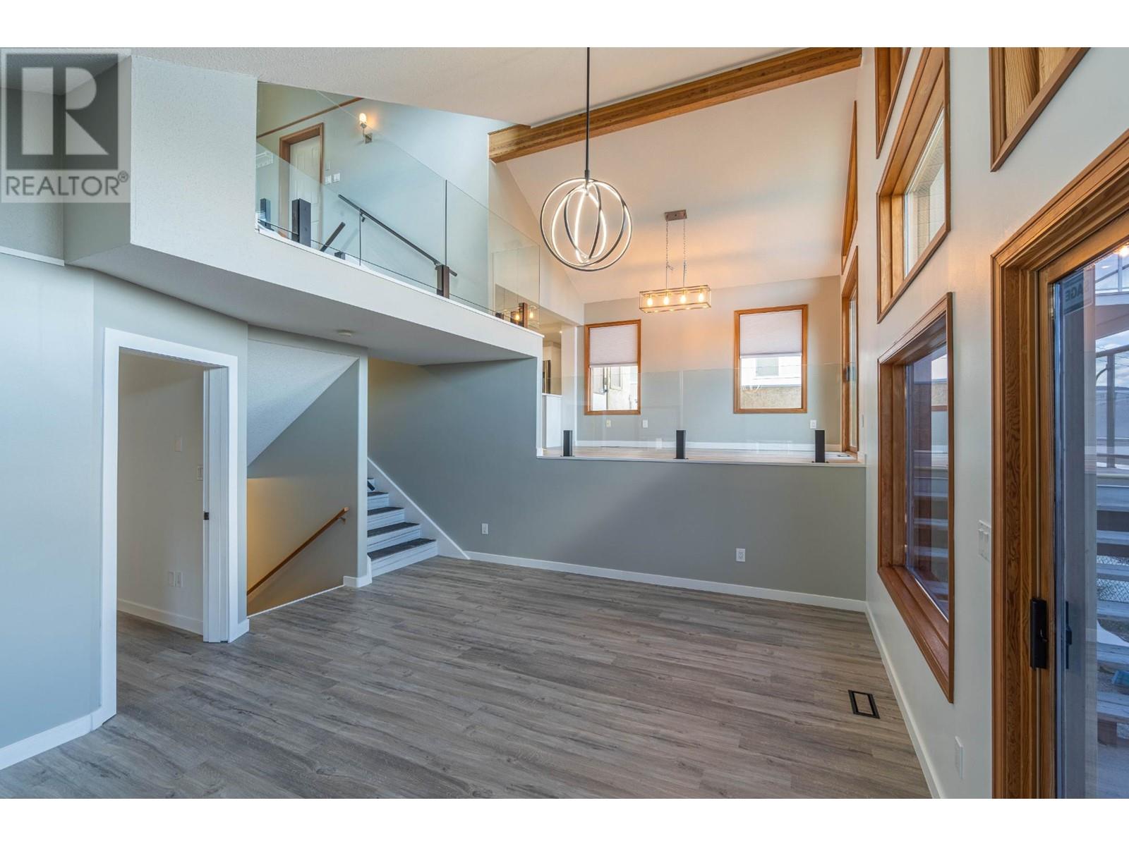 728 Chaparral Place, Kamloops, British Columbia  V2C 5W4 - Photo 8 - 181344