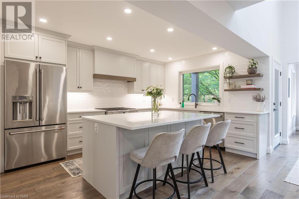 12 Scottdale Court, Pelham, Ontario  L0S 1E3 - Photo 8 - 40623598