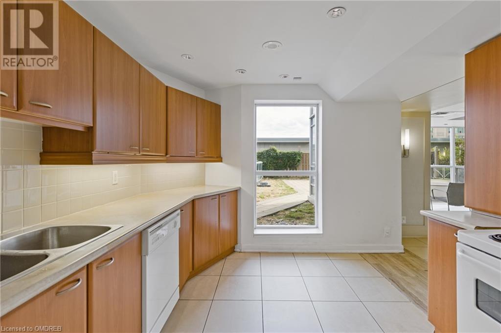 36 Lee Centre Drive Unit# 1601, Scarborough, Ontario  M1H 3K2 - Photo 34 - 40656466