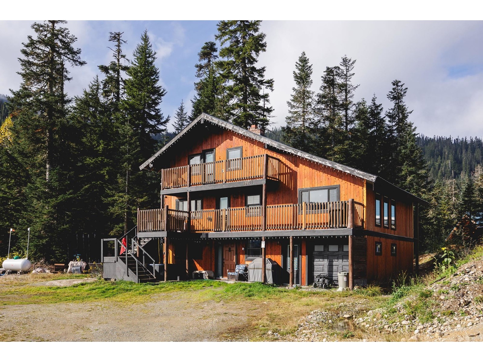 46801 Sakwi Creek Road, Mission, British Columbia  V0M 1A1 - Photo 2 - R2934698