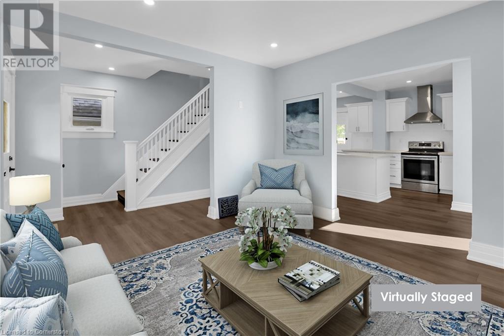 2 Berryman Avenue, St. Catharines, Ontario  L2R 3W9 - Photo 4 - 40661009