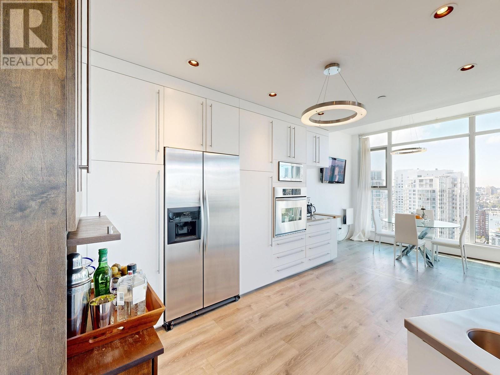 Listing Picture 17 of 40 : 3301 1008 CAMBIE STREET, Vancouver / 溫哥華 - 魯藝地產 Yvonne Lu Group - MLS Medallion Club Member