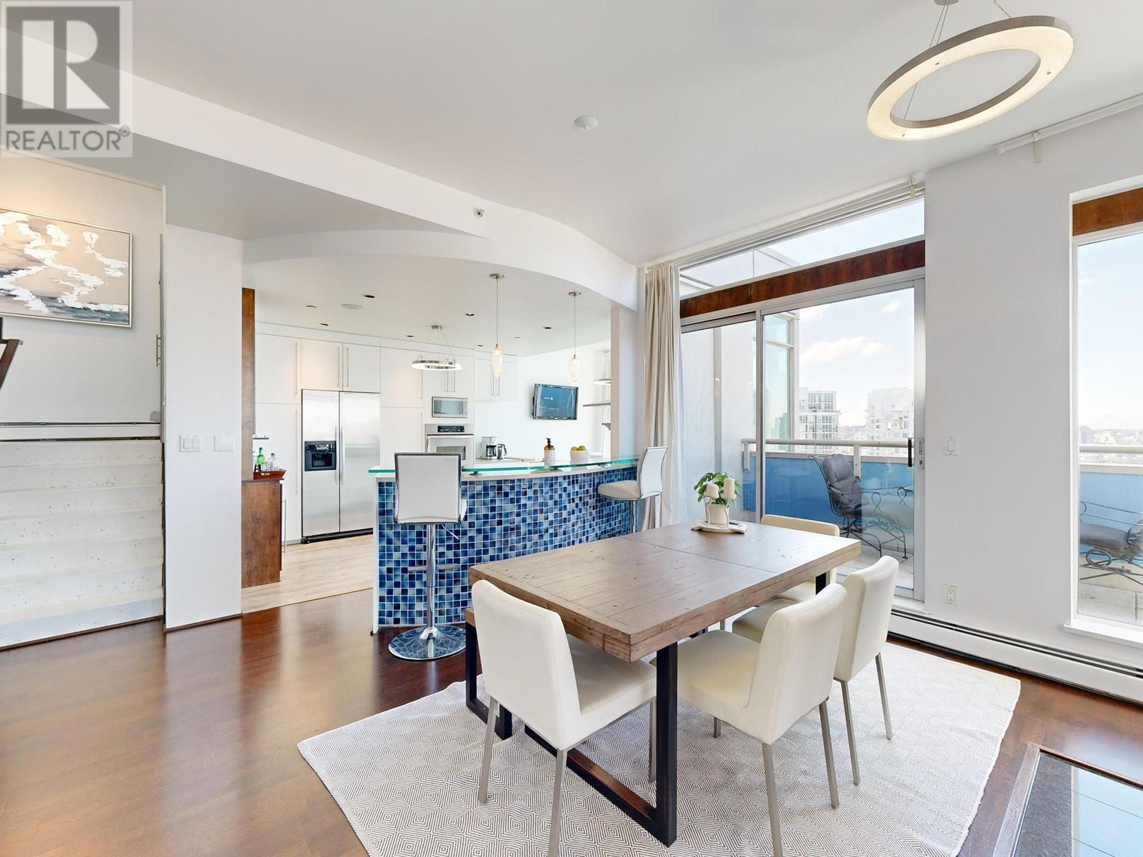 Listing Picture 9 of 40 : 3301 1008 CAMBIE STREET, Vancouver / 溫哥華 - 魯藝地產 Yvonne Lu Group - MLS Medallion Club Member