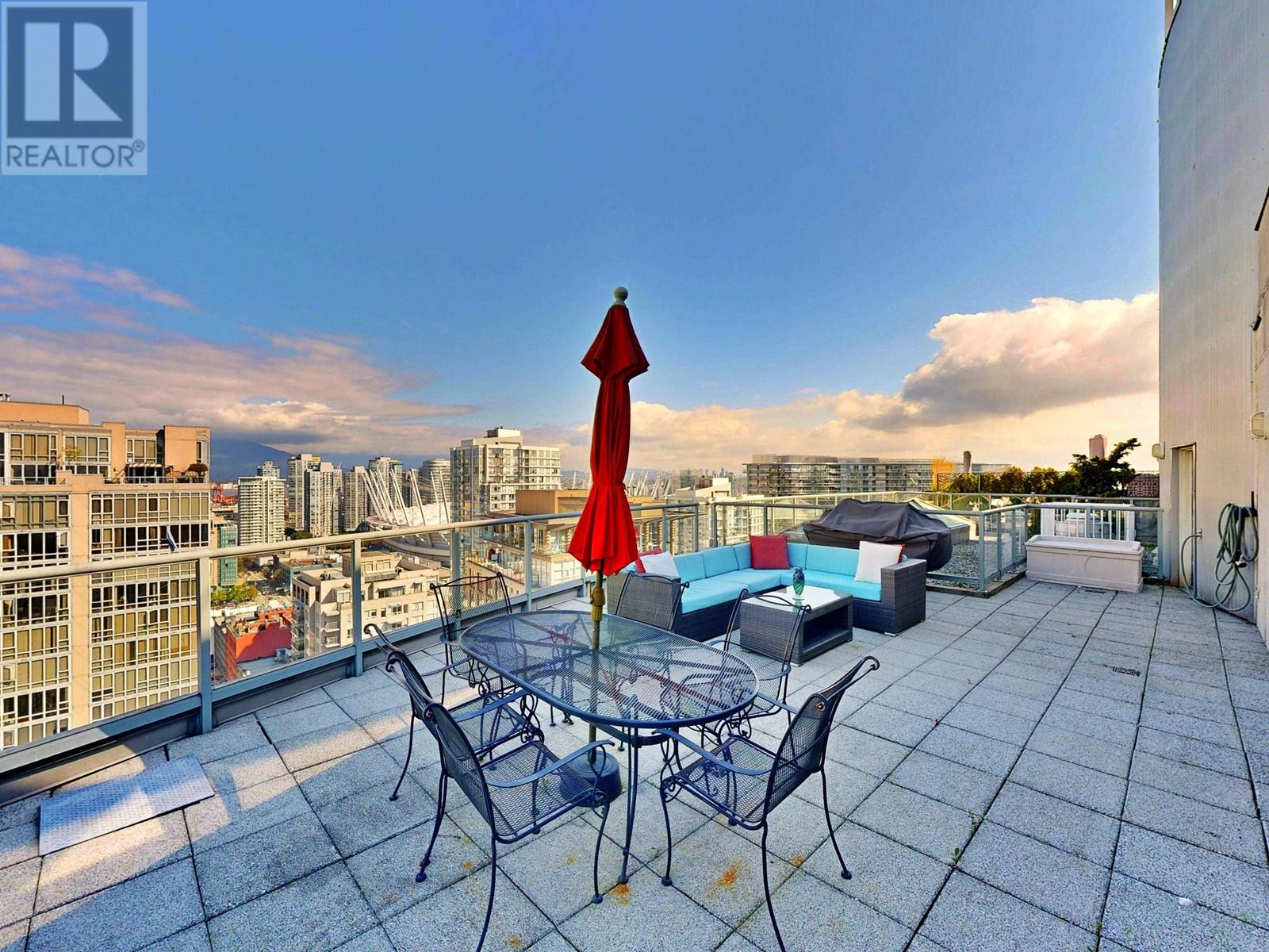 Listing Picture 24 of 40 : 3301 1008 CAMBIE STREET, Vancouver / 溫哥華 - 魯藝地產 Yvonne Lu Group - MLS Medallion Club Member