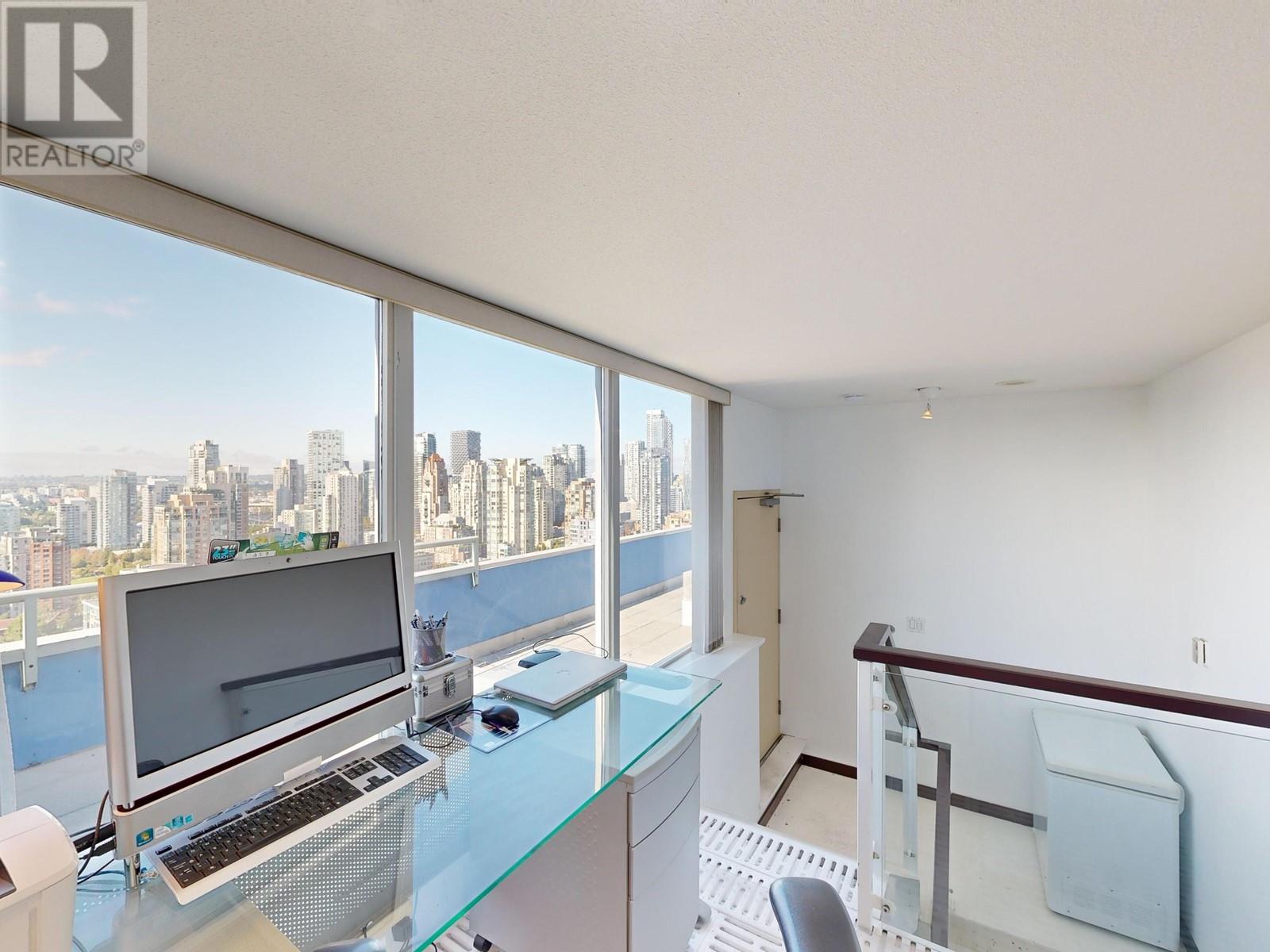 Listing Picture 32 of 40 : 3301 1008 CAMBIE STREET, Vancouver / 溫哥華 - 魯藝地產 Yvonne Lu Group - MLS Medallion Club Member