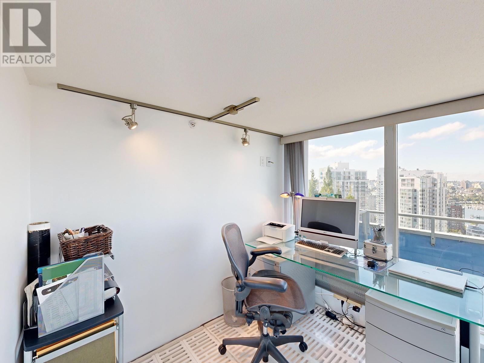 Listing Picture 31 of 40 : 3301 1008 CAMBIE STREET, Vancouver / 溫哥華 - 魯藝地產 Yvonne Lu Group - MLS Medallion Club Member