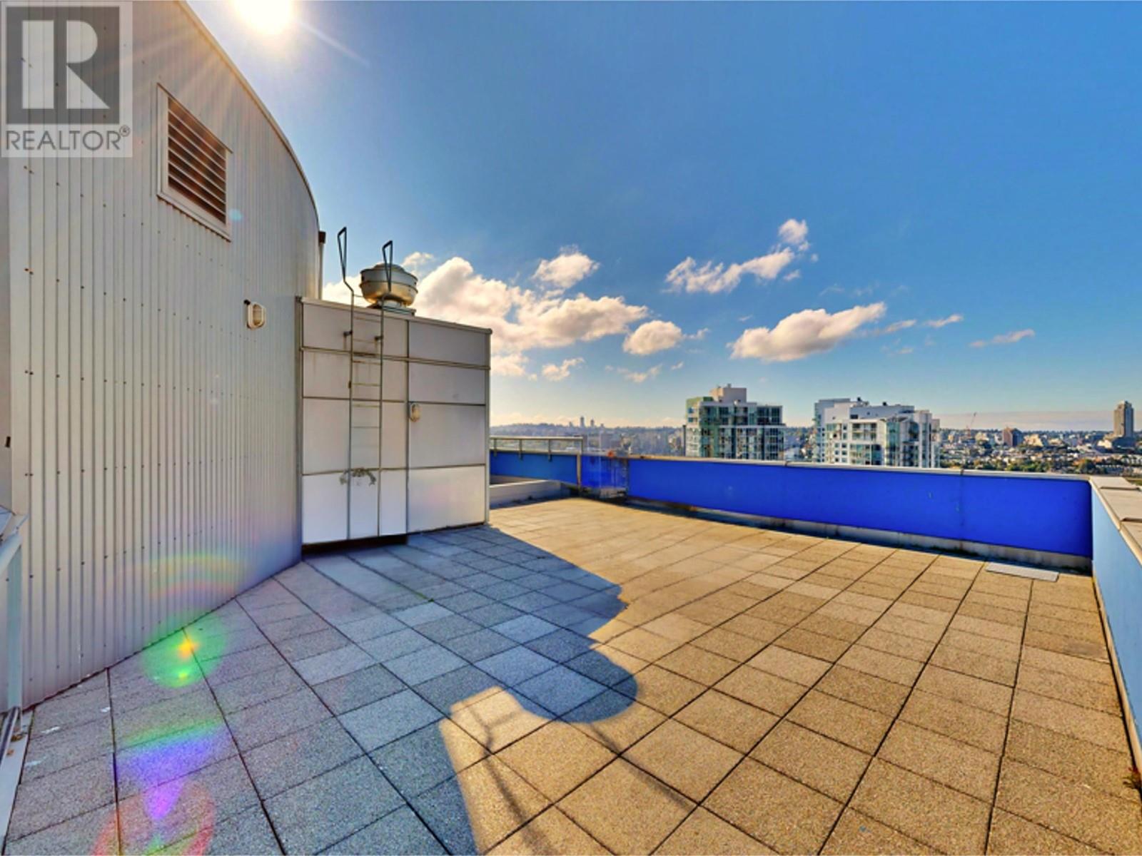 Listing Picture 34 of 40 : 3301 1008 CAMBIE STREET, Vancouver / 溫哥華 - 魯藝地產 Yvonne Lu Group - MLS Medallion Club Member