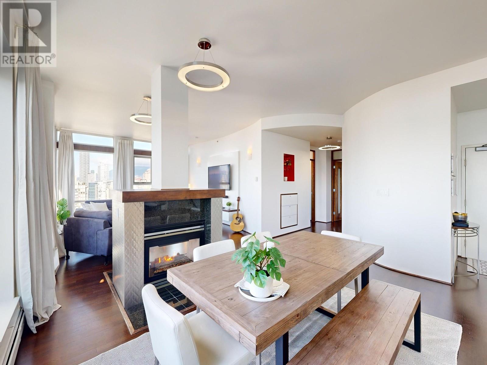 Listing Picture 7 of 40 : 3301 1008 CAMBIE STREET, Vancouver / 溫哥華 - 魯藝地產 Yvonne Lu Group - MLS Medallion Club Member