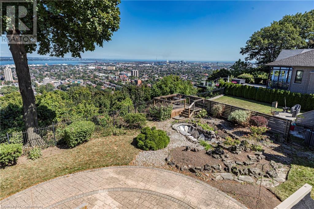 63 Mountain Park Avenue, Hamilton, Ontario  L9A 1A1 - Photo 13 - 40660931