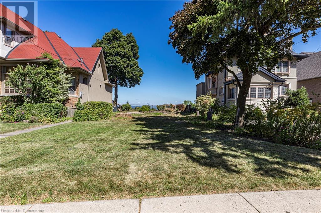 63 Mountain Park Avenue, Hamilton, Ontario  L9A 1A1 - Photo 15 - 40660931