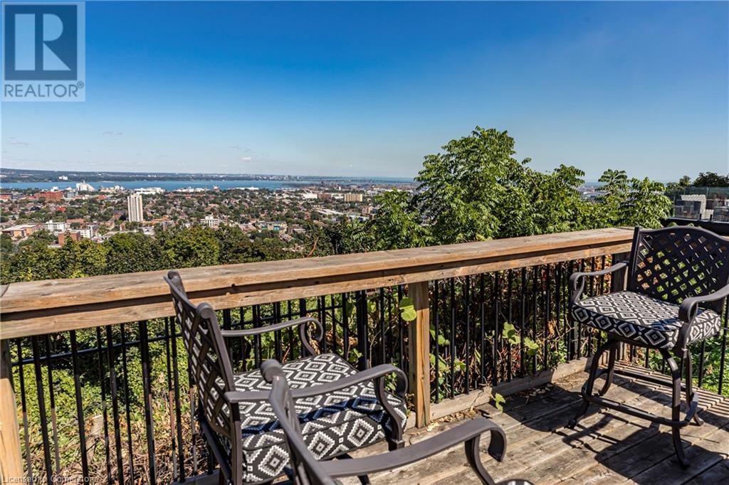 63 Mountain Park Avenue, Hamilton, Ontario  L9A 1A1 - Photo 24 - 40660931