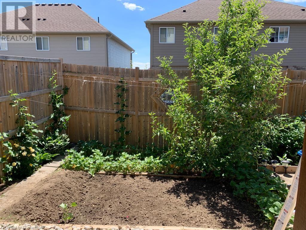 79 Oakes Crescent, Guelph, Ontario  N1E 0J5 - Photo 36 - 40658742