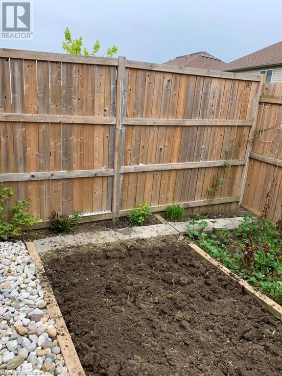 79 Oakes Crescent, Guelph, Ontario  N1E 0J5 - Photo 33 - 40658742