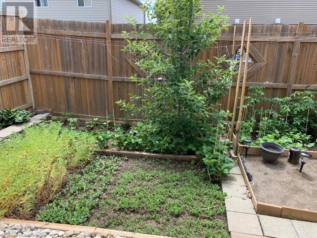 79 Oakes Crescent, Guelph, Ontario  N1E 0J5 - Photo 28 - 40658742