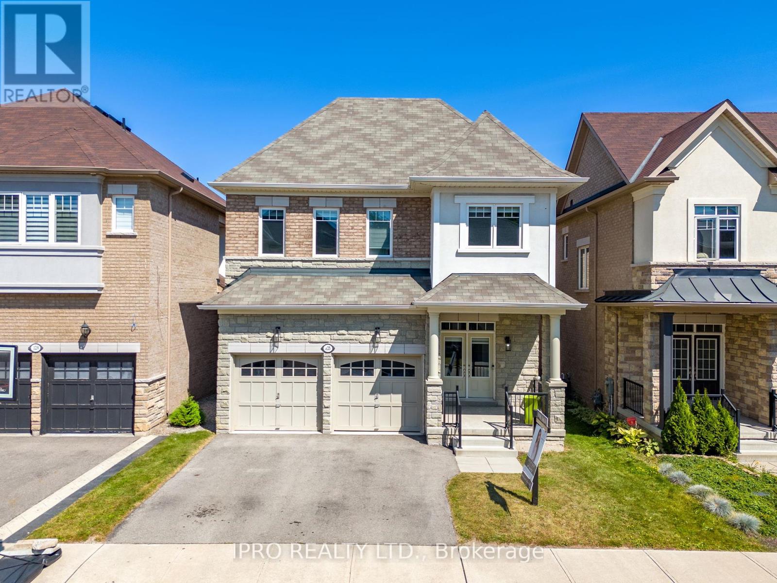 125 WATERVIEW COMMON COURT, oakville (bronte west), Ontario