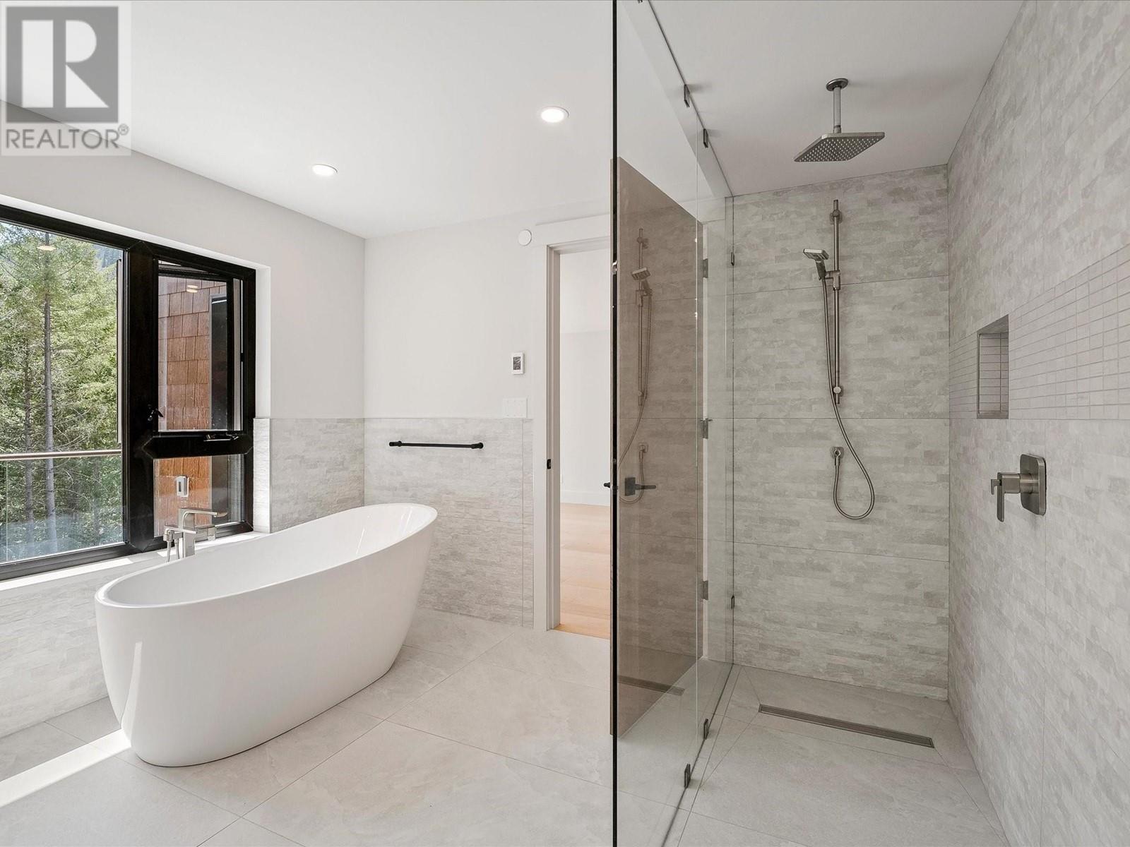 1710 River Run Place, Whistler, British Columbia V8E 1P4 - Photo 17 - R2909330