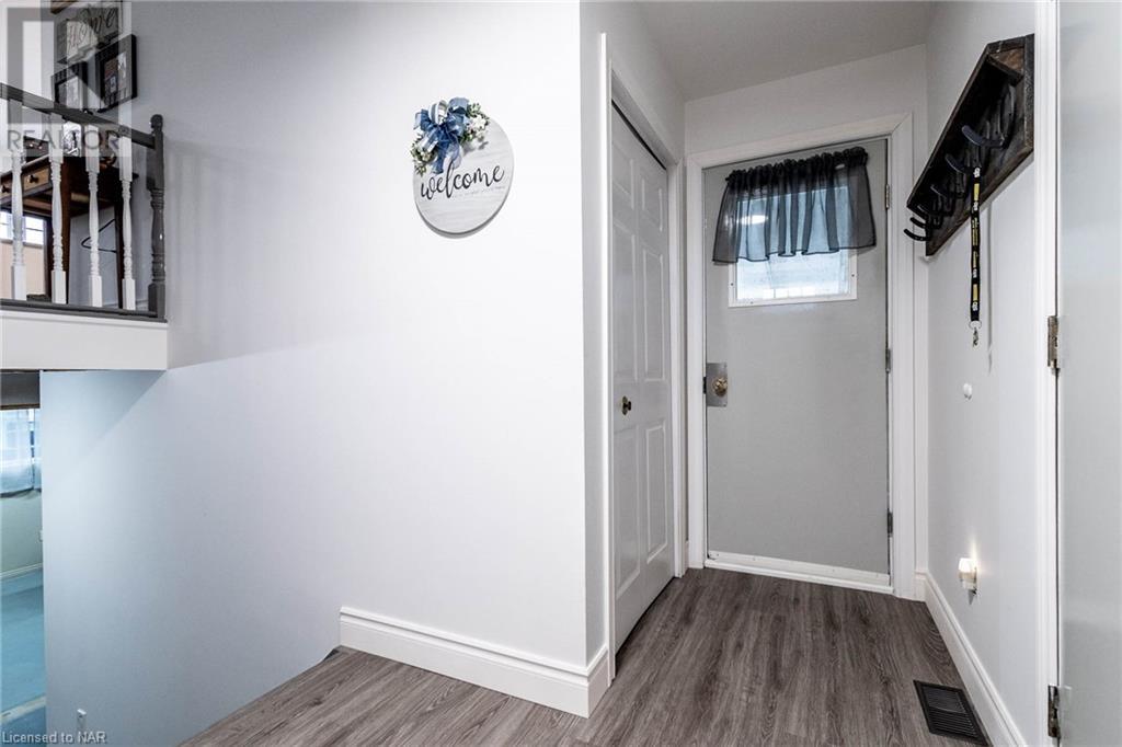 45 Knoll Street, Port Colborne, Ontario  L3K 5A4 - Photo 10 - 40660434