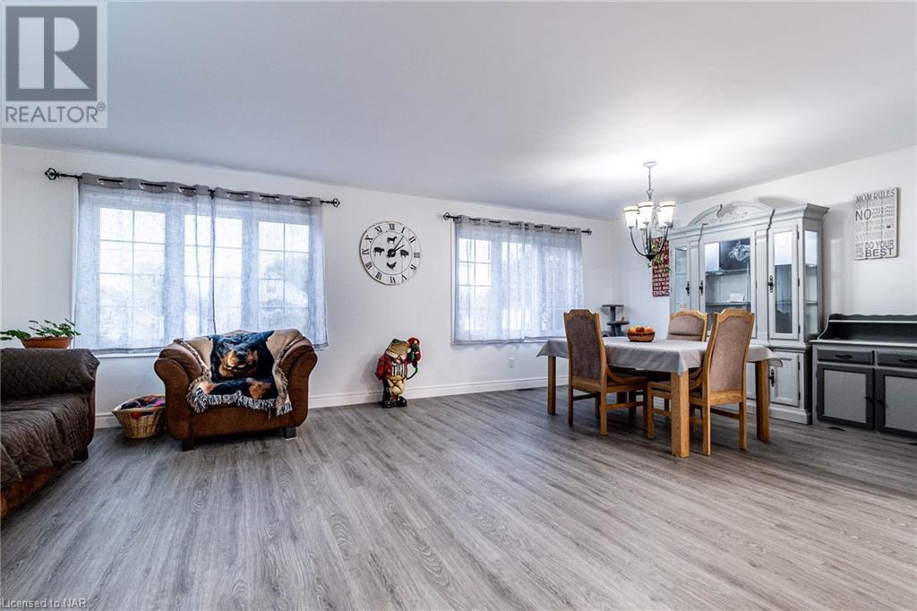 45 Knoll Street, Port Colborne, Ontario  L3K 5A4 - Photo 13 - 40660434