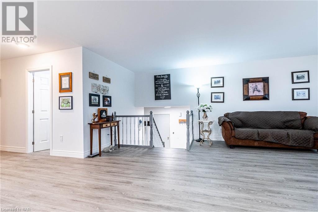 45 Knoll Street, Port Colborne, Ontario  L3K 5A4 - Photo 14 - 40660434