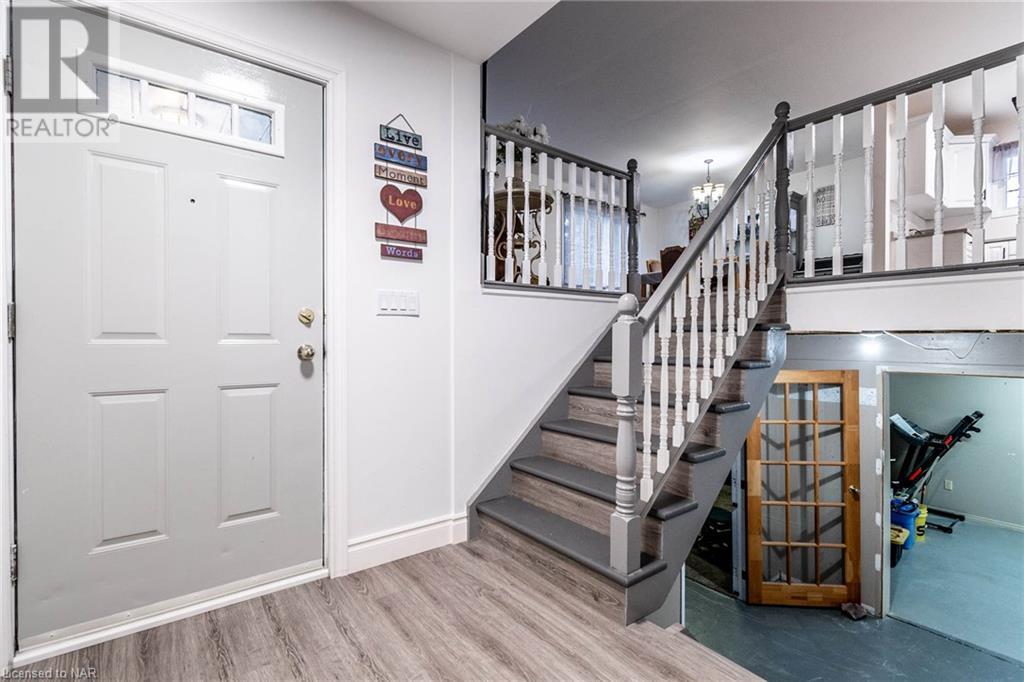 45 Knoll Street, Port Colborne, Ontario  L3K 5A4 - Photo 9 - 40660434