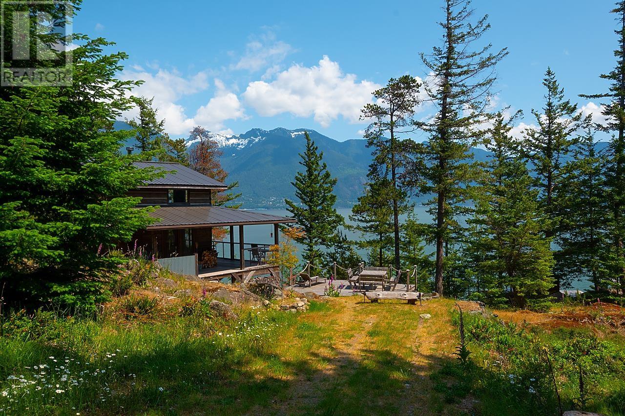 970 Mount Artaban Road, Gambier Island, British Columbia V0N 1V0 - Photo 1 - R2924095