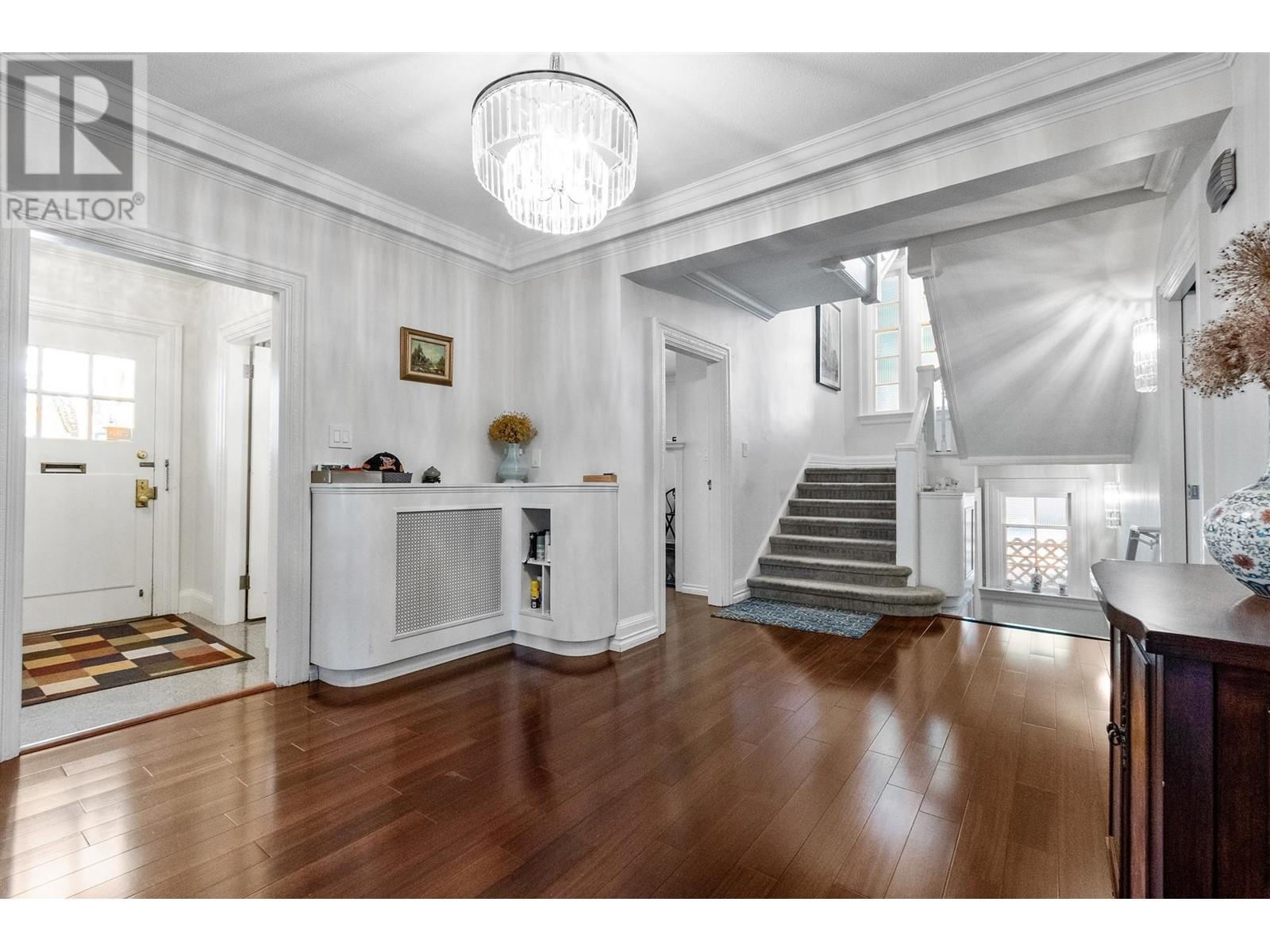 1726 W 32nd Avenue, Vancouver, British Columbia  V6J 3A7 - Photo 2 - R2934819