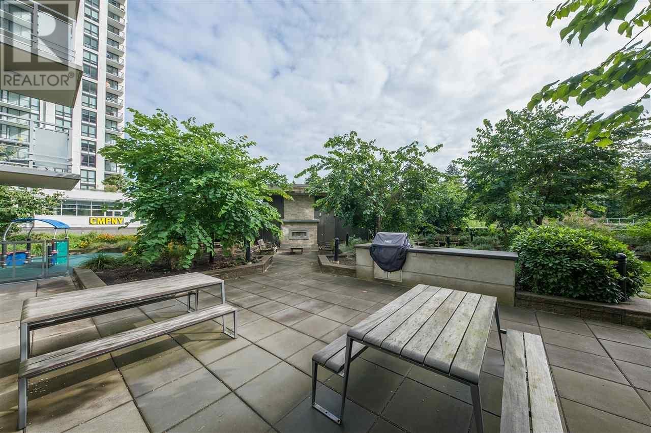 1008 3008 Glen Drive, Coquitlam, British Columbia  V3B 0J5 - Photo 3 - R2933248