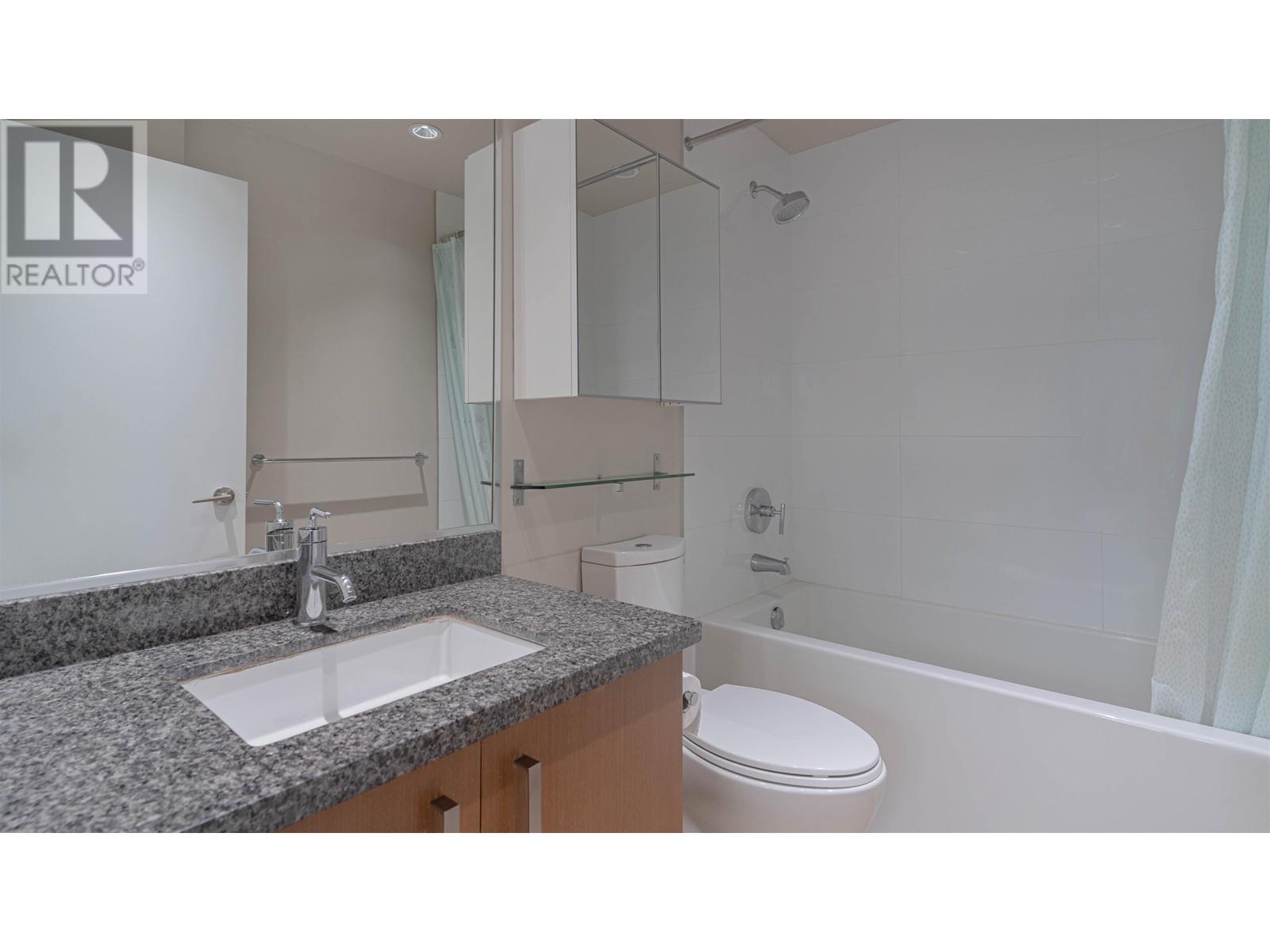 1008 3008 Glen Drive, Coquitlam, British Columbia  V3B 0J5 - Photo 17 - R2933248