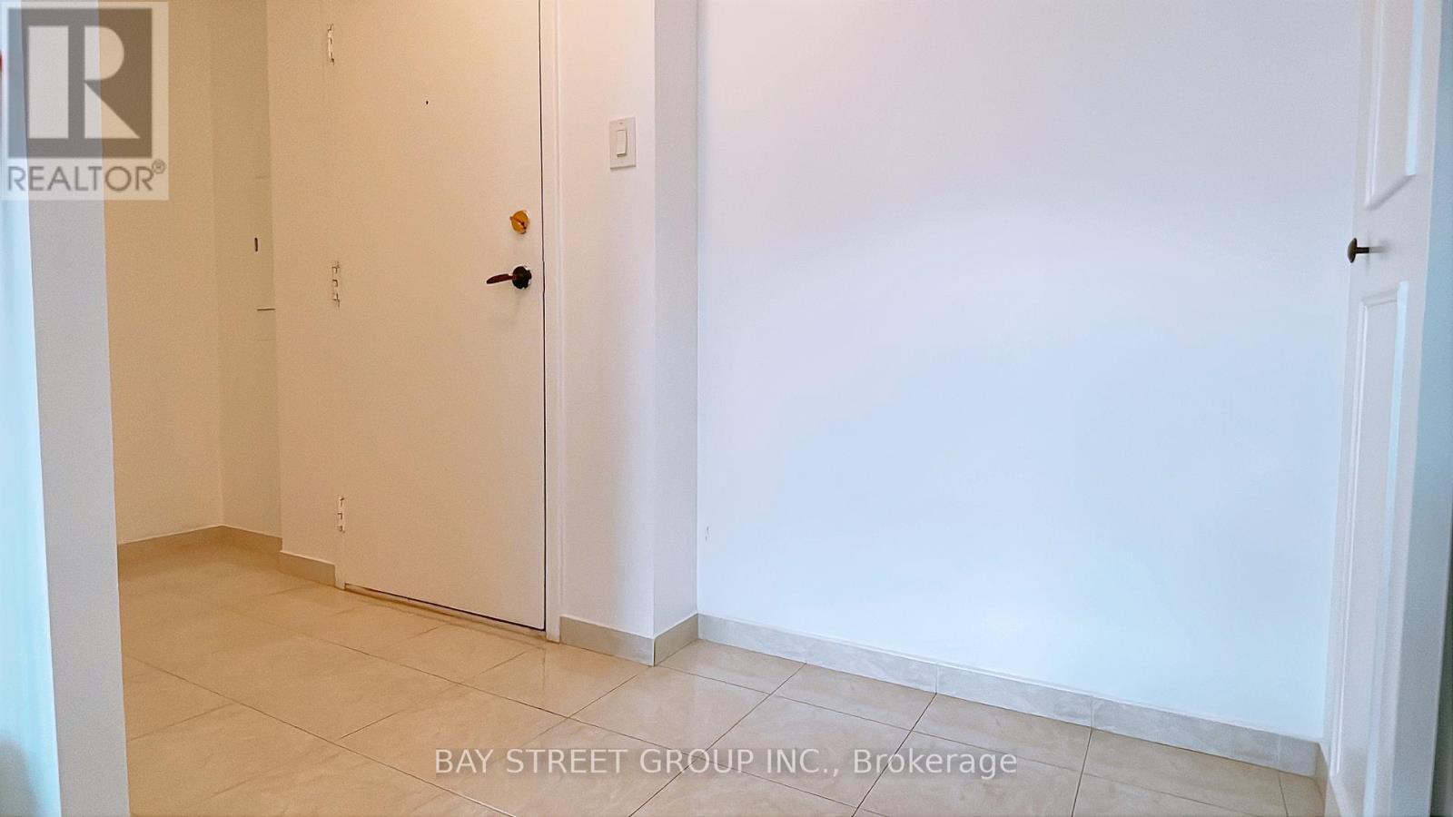 506 - 25 Silver Springs Boulevard, Toronto, Ontario  M1V 1M9 - Photo 2 - E9391226