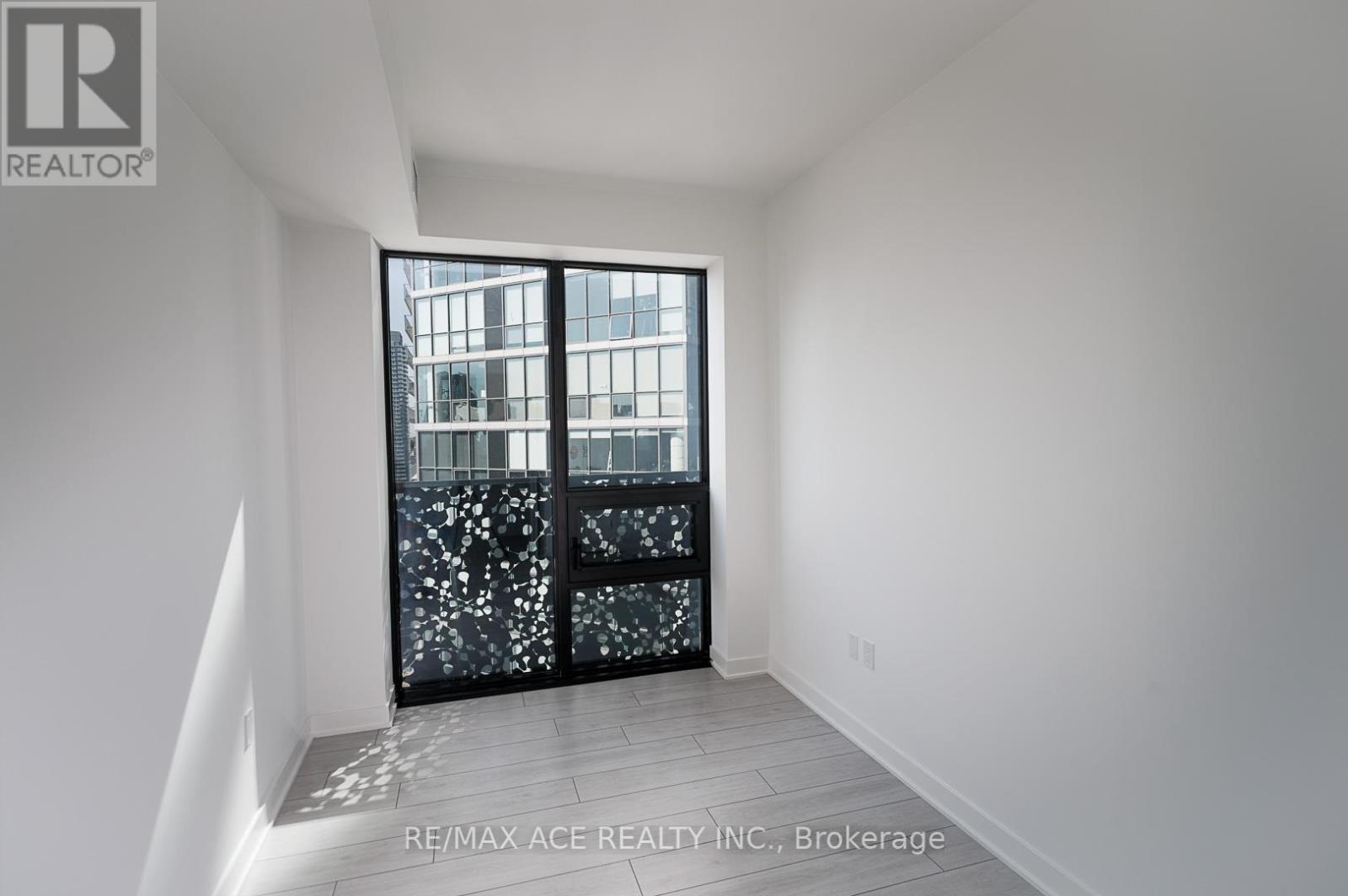 2606 - 55 Charles Street E, Toronto, Ontario  M4Y 0J1 - Photo 12 - C9392134