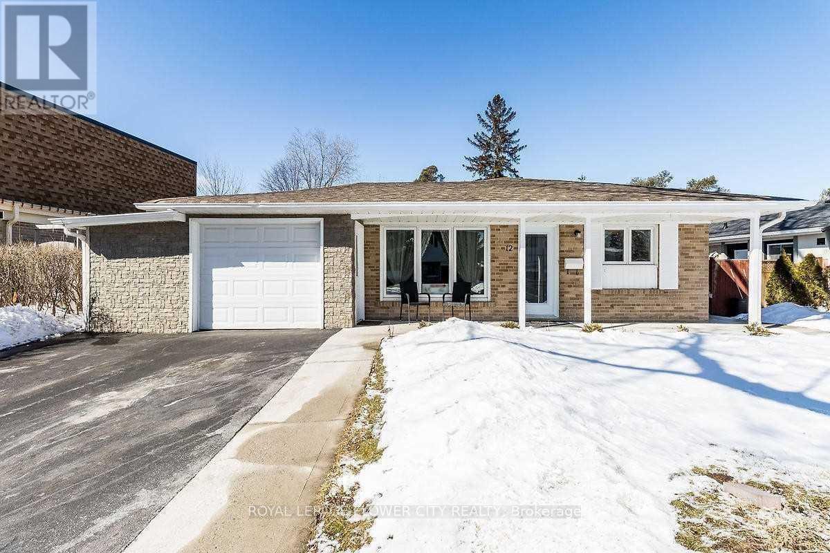 12 Melville Crescent, Brampton (Brampton East), Ontario  L6W 2S4 - Photo 1 - W9392153