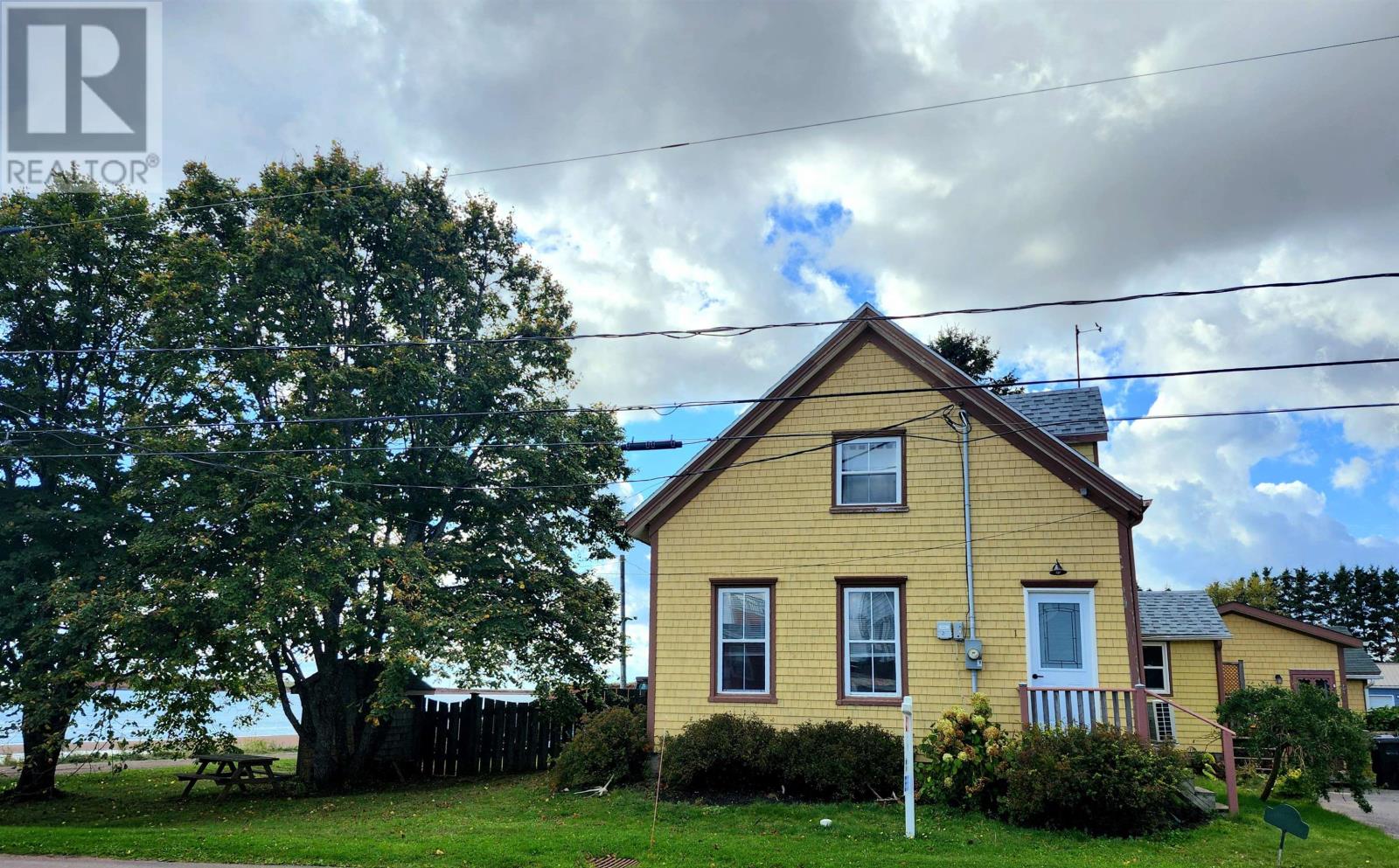 1 Nelson Street, Victoria, Prince Edward Island  C0A 1J0 - Photo 1 - 202419986