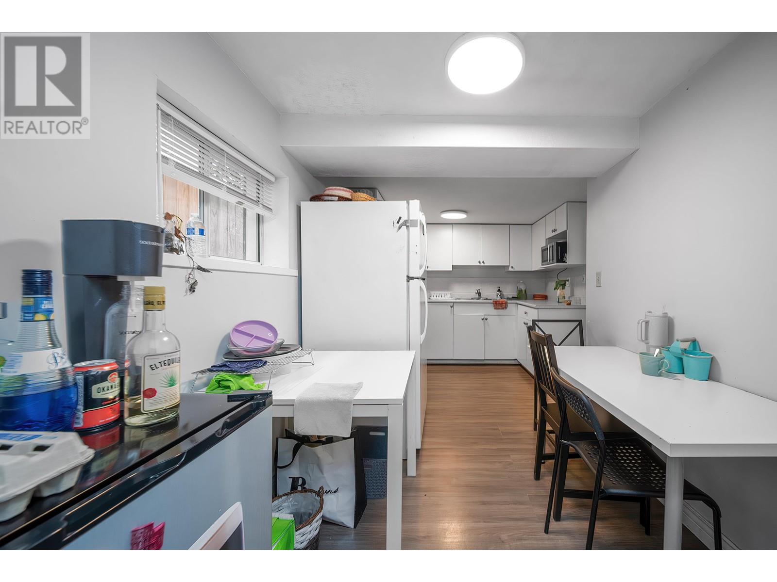 Listing Picture 16 of 38 : 1150 E 21ST AVENUE, Vancouver / 溫哥華 - 魯藝地產 Yvonne Lu Group - MLS Medallion Club Member