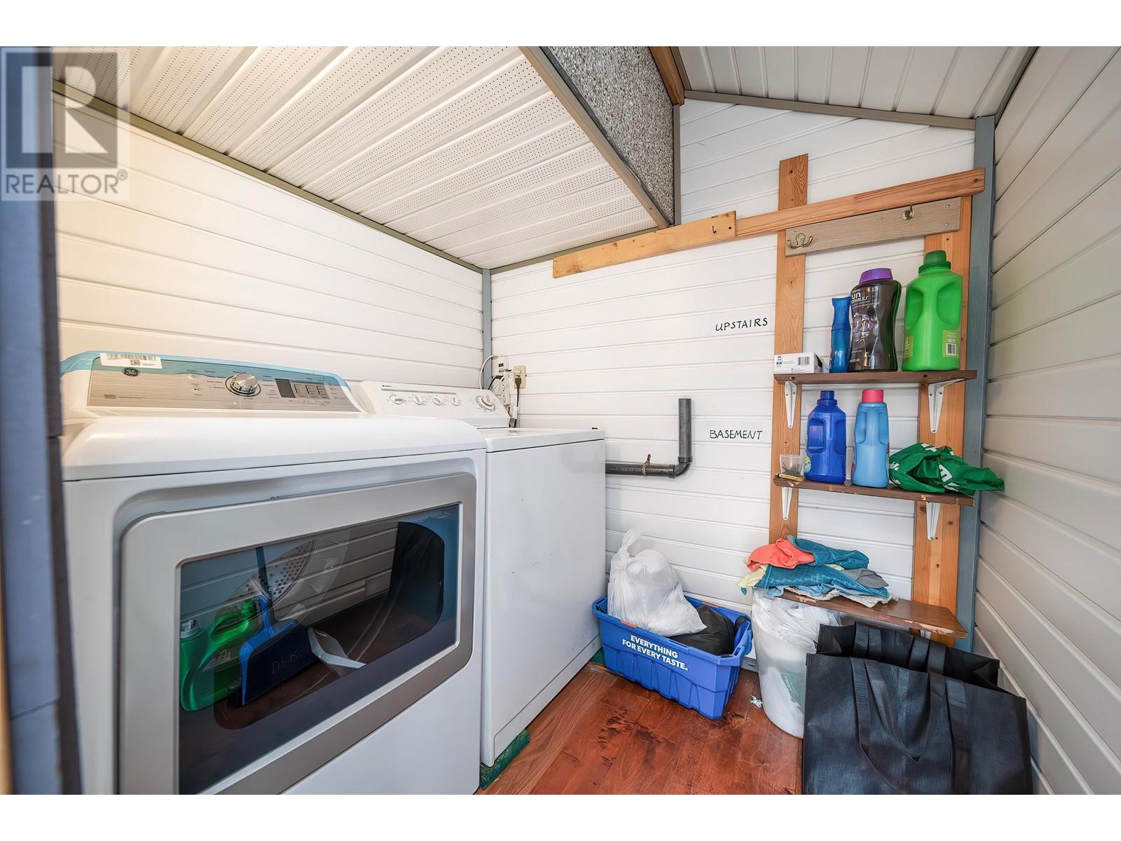 Listing Picture 14 of 38 : 1150 E 21ST AVENUE, Vancouver / 溫哥華 - 魯藝地產 Yvonne Lu Group - MLS Medallion Club Member