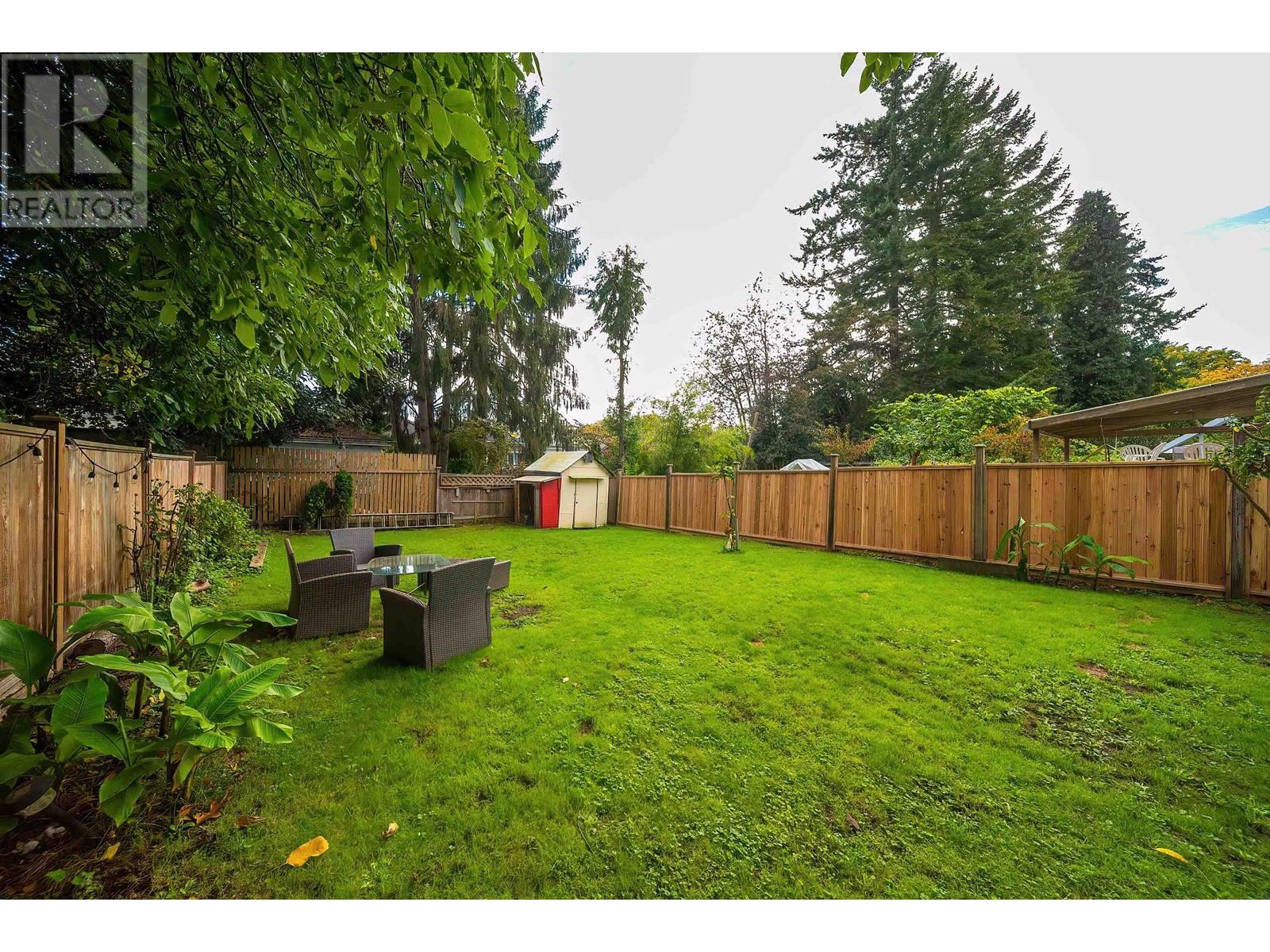 Listing Picture 34 of 38 : 1150 E 21ST AVENUE, Vancouver / 溫哥華 - 魯藝地產 Yvonne Lu Group - MLS Medallion Club Member