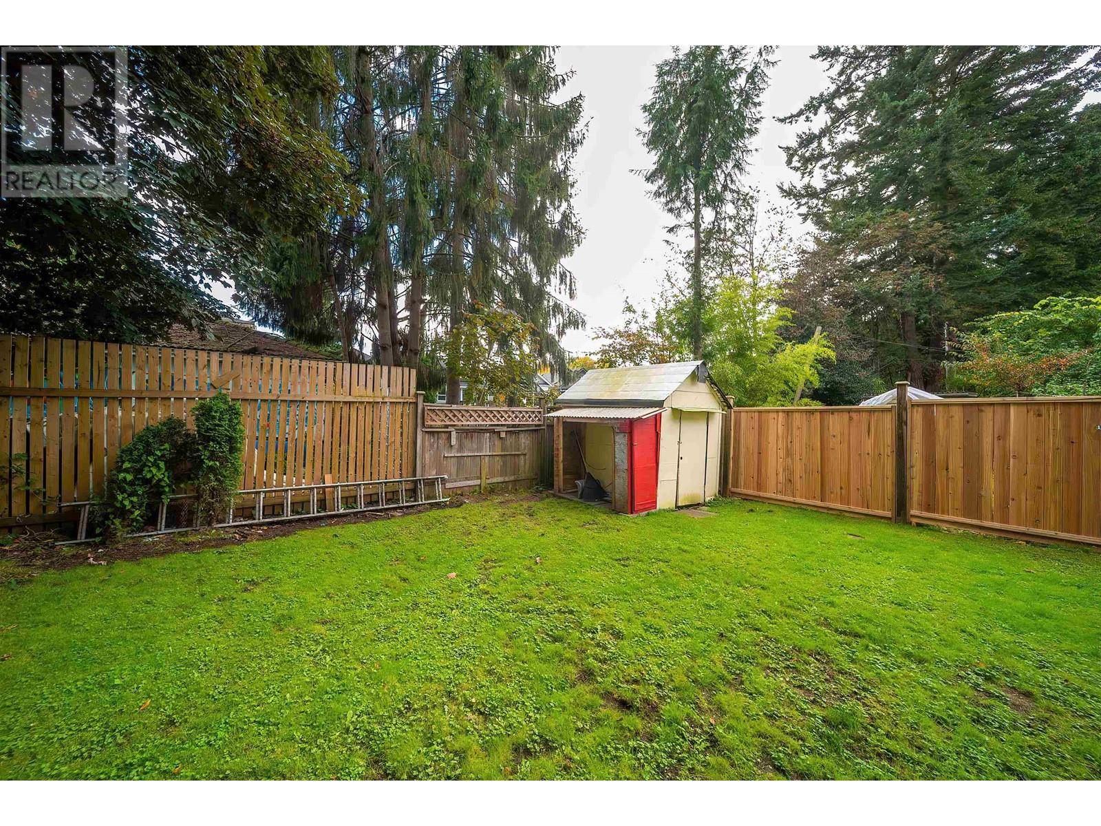 Listing Picture 33 of 38 : 1150 E 21ST AVENUE, Vancouver / 溫哥華 - 魯藝地產 Yvonne Lu Group - MLS Medallion Club Member